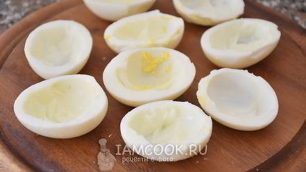 Рецепт яиц, фаршированных тунцом