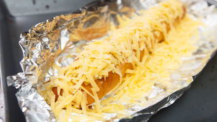 Рецепт чесночных гренков с сыром