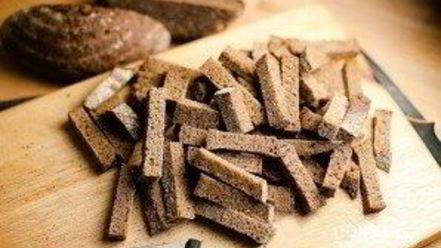 Рецепт чесночных гренков в духовке к пиву