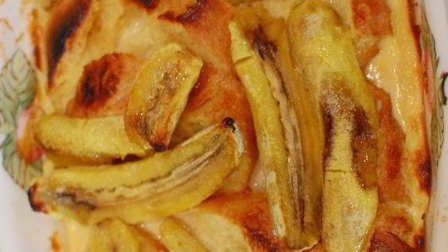 Рецепт французских гренков с бананами и карамельным соусом