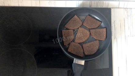 Рецепт гренков из черного хлеба с чесноком