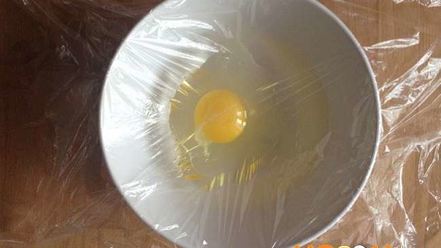 Рецепт гренков из черного хлеба с вареным яйцом