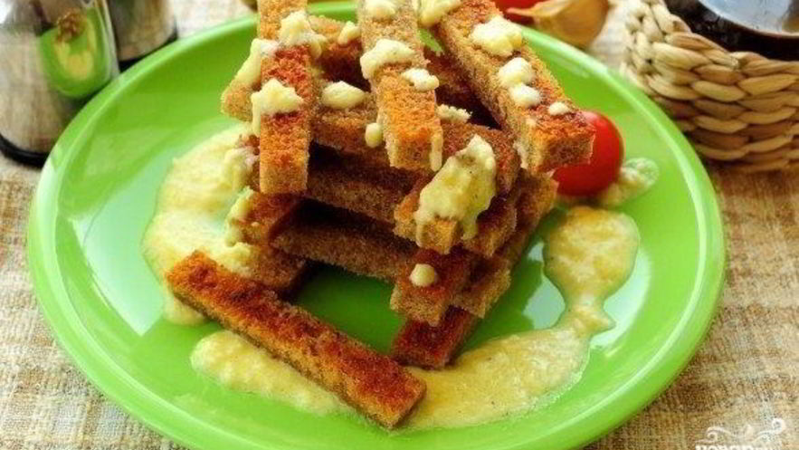 Рецепт гренков с чесноком и яйцом