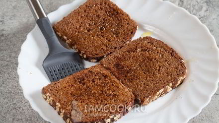 Рецепт гренков с чесноком на сковороде