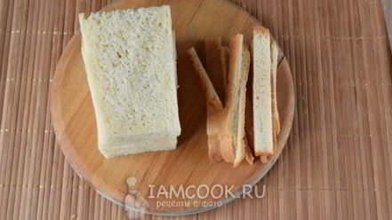 Рецепт гренков с крабово-креветочной пастой