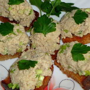 Рецепт Гренков с курицей и чесноком