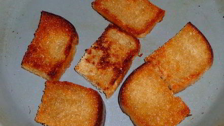 Рецепт гренков с курицей и чесноком