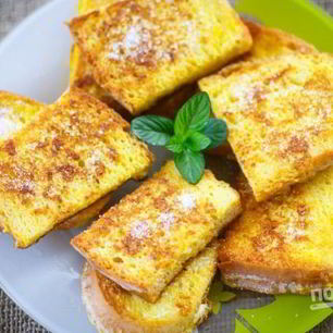 Рецепт Гренков с молоком и яйцом сладкие