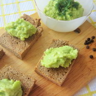 Рецепт Гренков с паштетом из авокадо