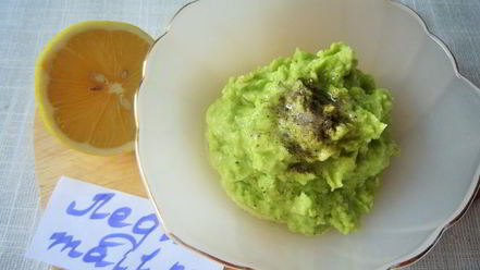 Рецепт гренков с паштетом из авокадо