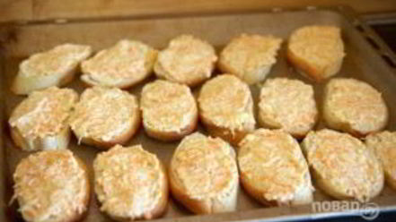 Рецепт гренков с сыром и яйцом в духовке