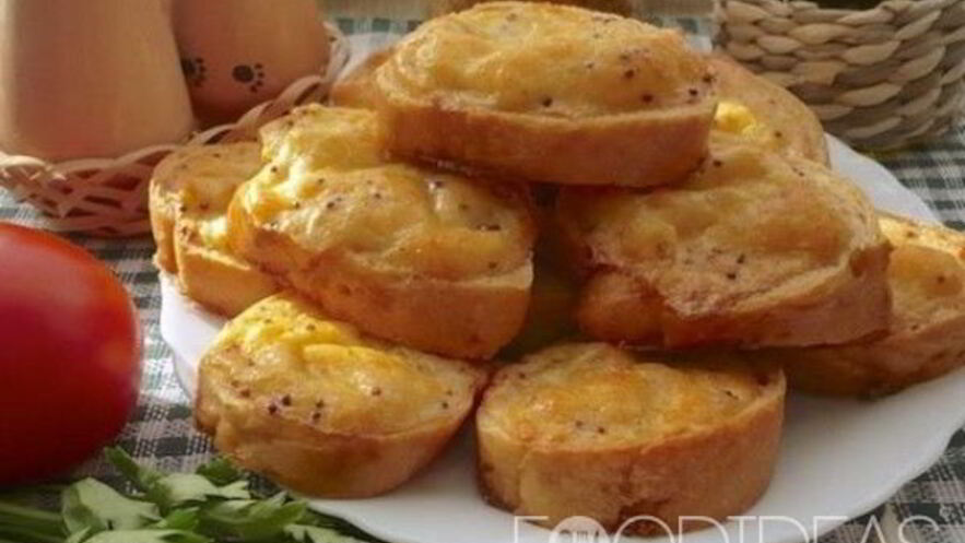 Рецепт гренков с сыром и яйцом