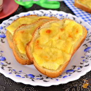Рецепт Гренков с яблоком и сыром