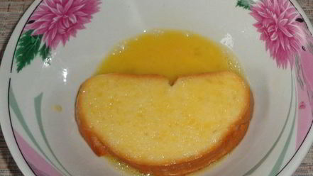 Рецепт гренков с яйцом и сыром