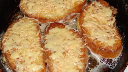 Рецепт гренков с яйцом и сыром