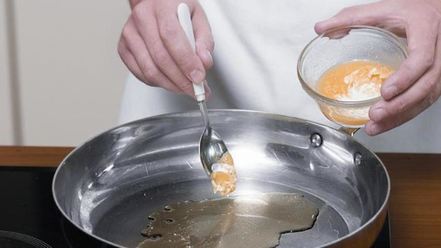 Рецепт сладких гренков без молока и яиц