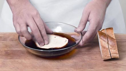 Рецепт сладких гренков без молока и яиц