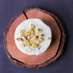 Рецепт Канапе из белого сыра и фасоли