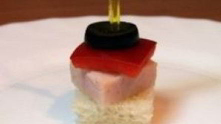 Рецепт канапе из мяса и овощей