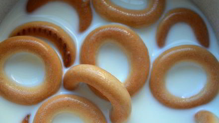 Рецепт канапе из сушек с горбушей