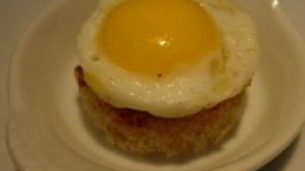 Рецепт канапе из яиц на завтрак