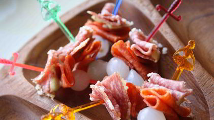 Рецепт Канапе мясные