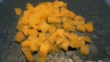 Рецепт канапе с ананасами, курицей и апельсинами