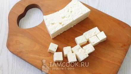 Рецепт канапе с брынзой и помидорами черри