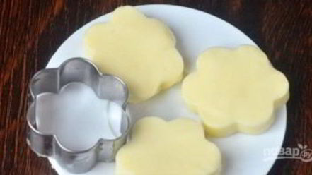 Рецепт канапе с копченой семгой семь слоев