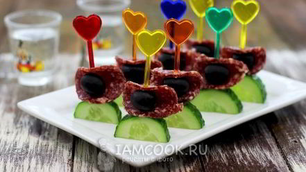 Рецепт канапе с огурцом