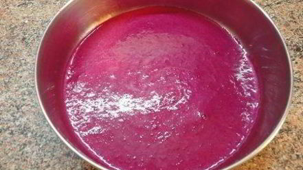 Рецепт канапе с сельдью и муссом из свеклы