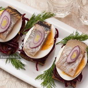 Рецепт Канапе с селедкой