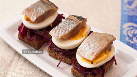 Рецепт канапе с селедкой