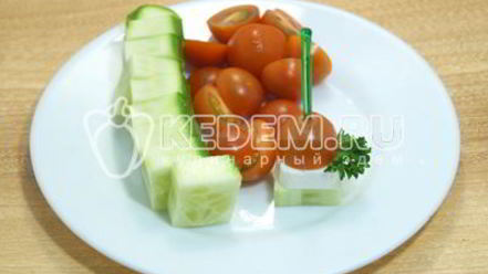 Рецепт овощного канапе с сыром фета