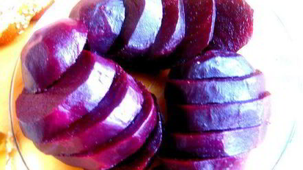 Рецепт пикантных канапе из свеклы