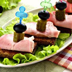 Рецепт Праздничного канапе со свининой