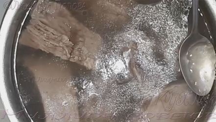 Рецепт холодца из говядины и свиных ножек