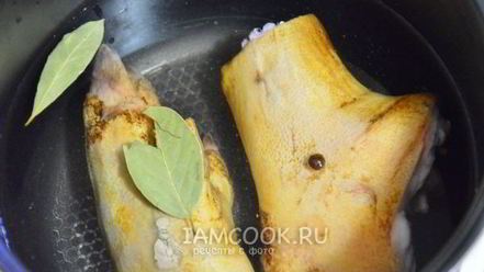 Рецепт холодца из свиных ножек