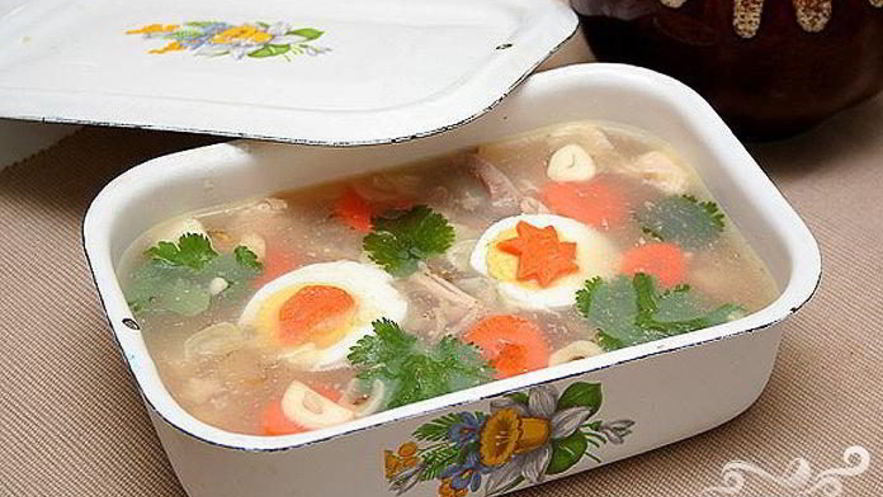 Рецепт свиного холодца с соусом