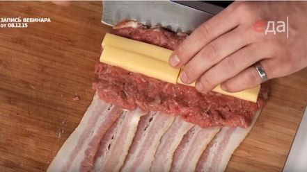 Рецепт хот-дога с беконом и луком фри