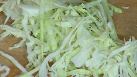 Рецепт хот-догов с зелеными овощами и горчичным майонезом