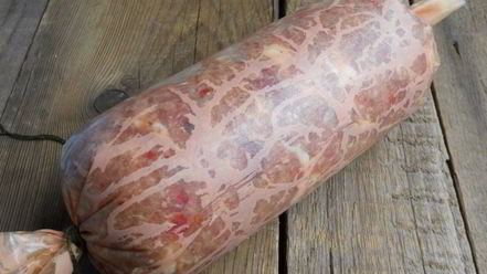 Рецепт колбасы ветчинной особой с паприкой