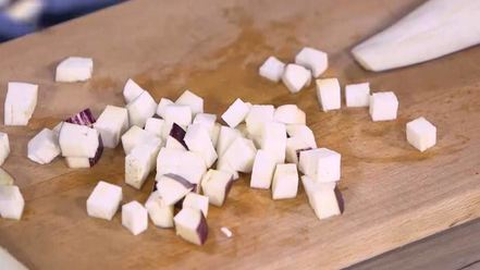 Рецепт кускуса с баклажаном, цукини и перцем чили