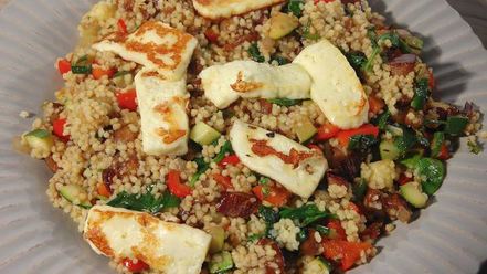 Рецепт кускуса с баклажаном, цукини и перцем чили