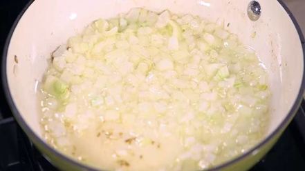 Рецепт кускуса с баклажаном, цукини и перцем чили