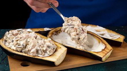 Рецепт лодочек из баклажанов с ветчиной и грибами