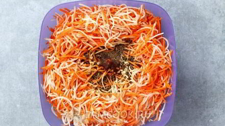 Рецепт моркови по-корейски с сельдереем