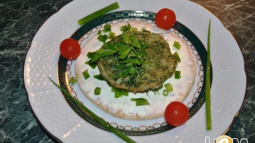 Рецепт омлета из перепелиных яиц со шпинатом на лепешке