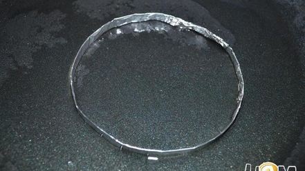 Рецепт омлета из перепелиных яиц со шпинатом на лепешке