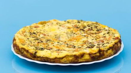 Рецепт омлета микс со свининой и помидорами черри